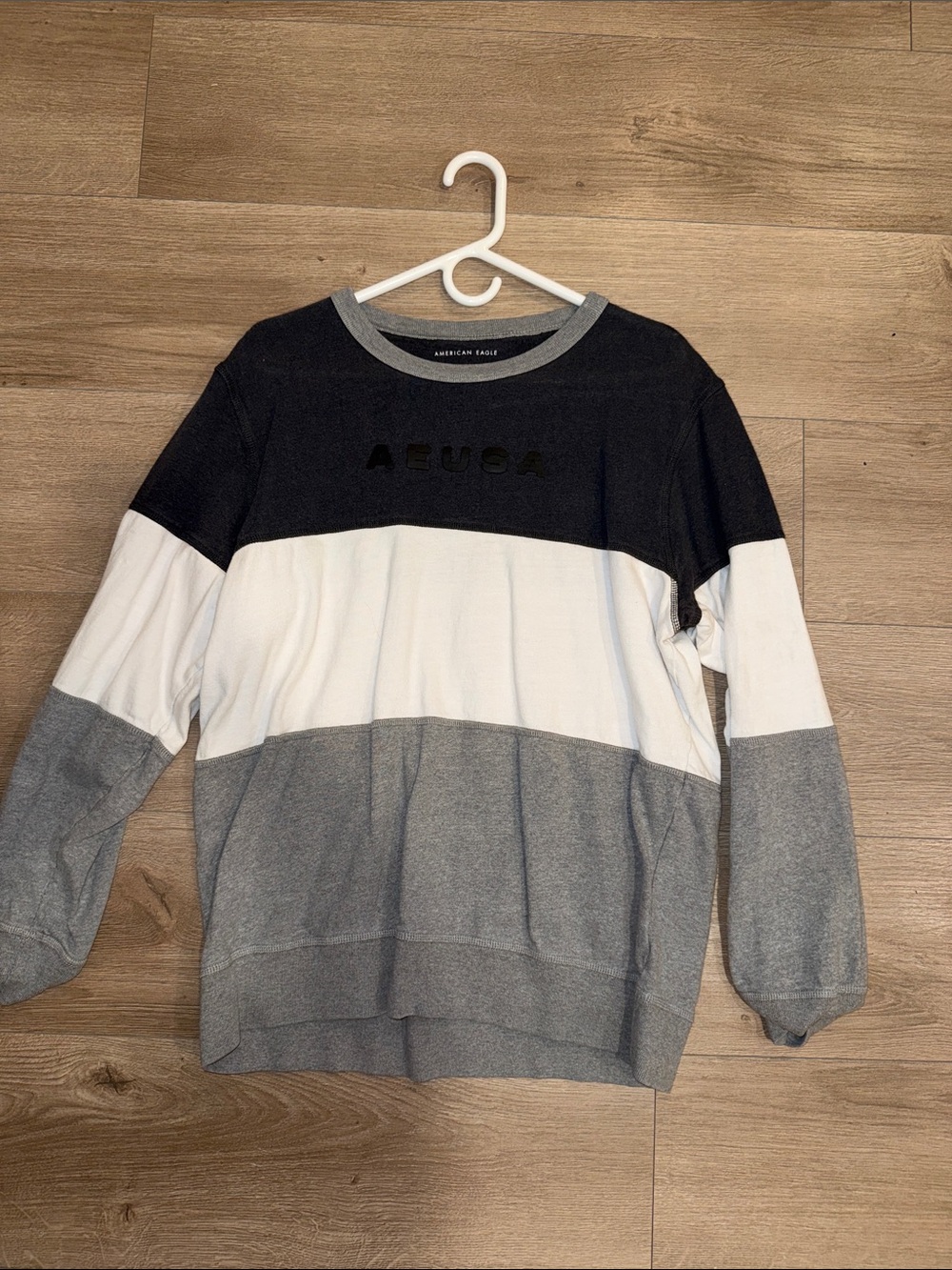 American Eagle Outfitters Black White Gray Colorblock Crewneck Sweater